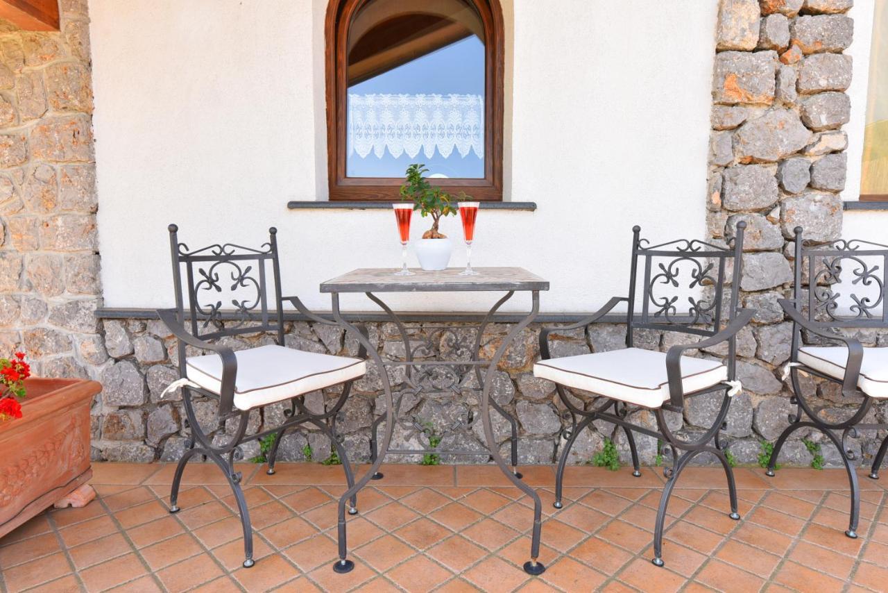 A Due Passi Dalla Costiera 2 Apartment Agerola